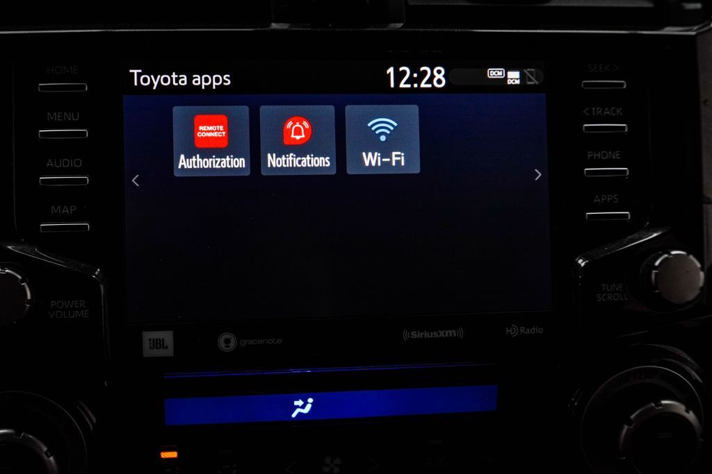 Toyota 4Runner photo 35