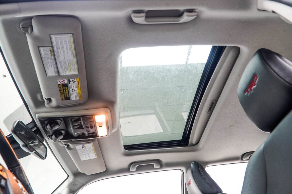 Toyota 4Runner photo 46