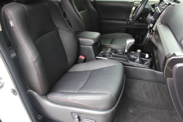 2023 Toyota 4Runner TRD Pro 4WD - 23029936 - 23