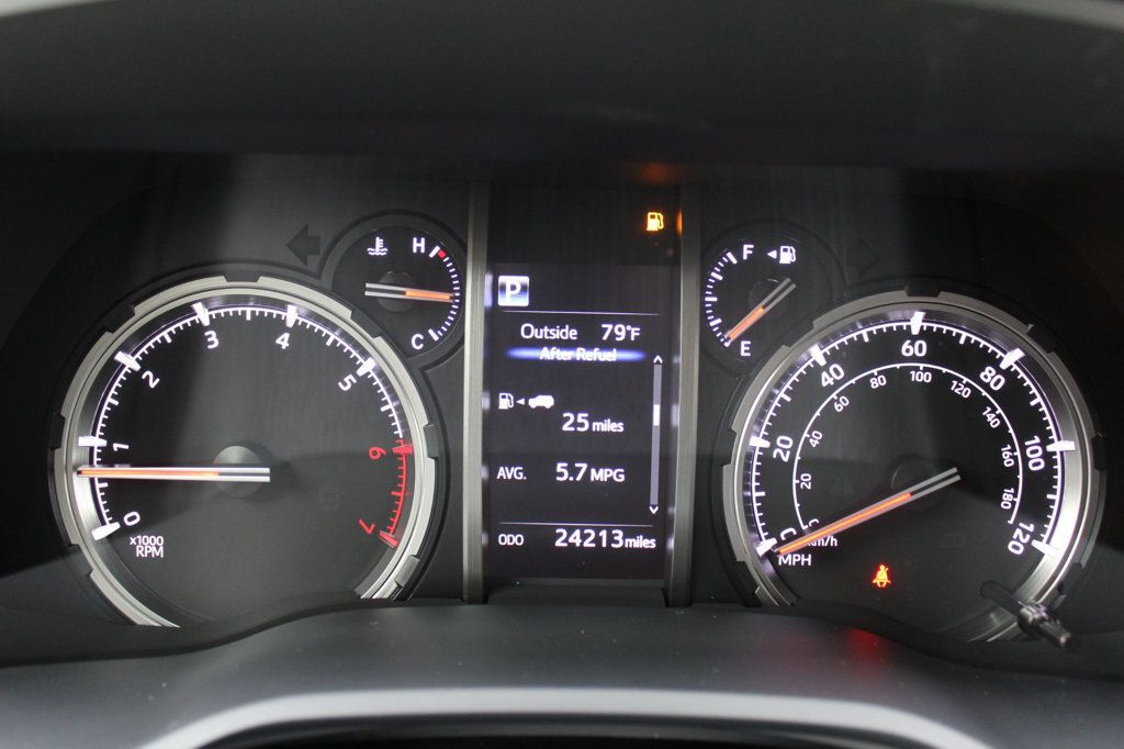2023 Toyota 4Runner TRD Pro 4WD - 23029936 - 31