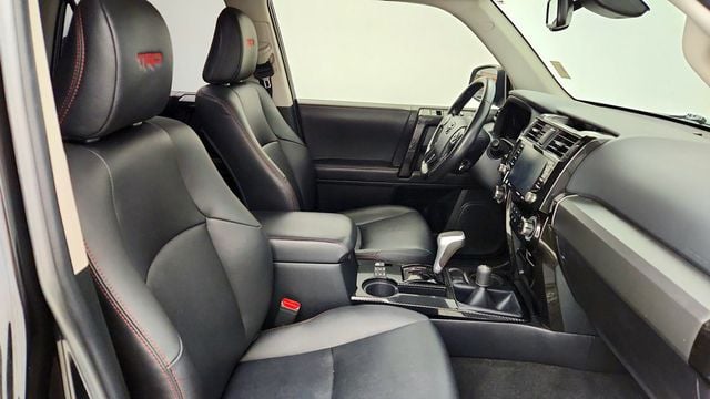 2023 Toyota 4Runner TRD Pro 4WD - 23087226 - 24