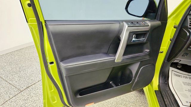 2023 Toyota 4Runner TRD Sport 4WD - 23010961 - 9