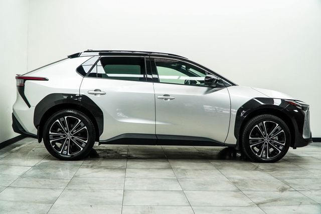 2023 Toyota bZ4X Limited AWD - 22952004 - 9