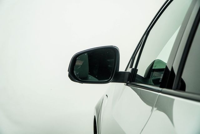 2023 Toyota bZ4X Limited AWD - 22952004 - 13