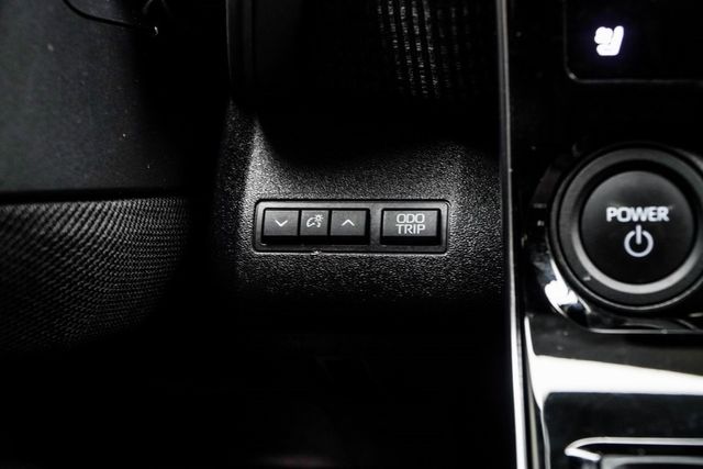 2023 Toyota bZ4X Limited AWD - 22952004 - 24