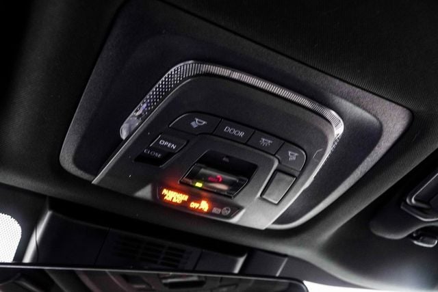 2023 Toyota bZ4X Limited AWD - 22952004 - 35