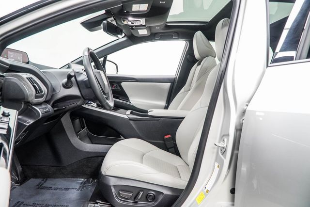 2023 Toyota bZ4X Limited AWD - 22952004 - 38