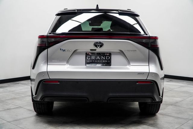 2023 Toyota bZ4X Limited AWD - 22952004 - 8