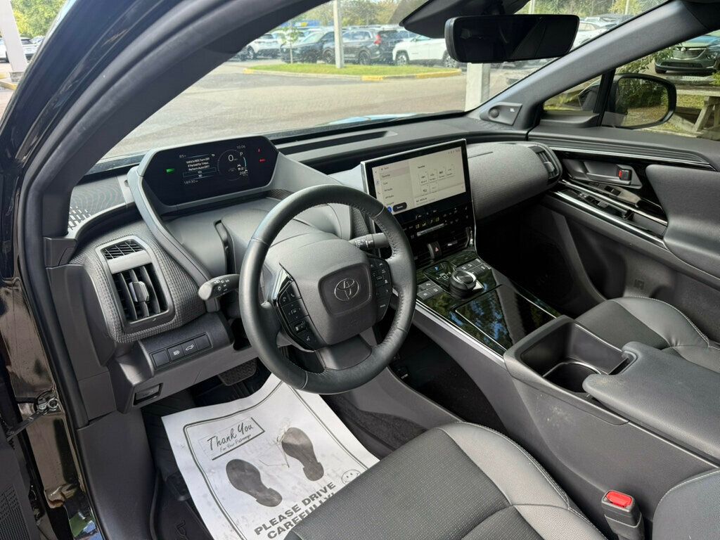 2023 Toyota bZ4X Limited photo 3