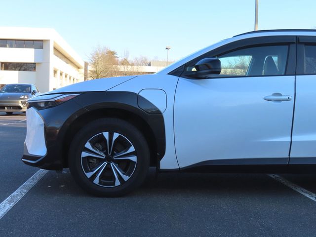 2023 Toyota bZ4X XLE AWD - 23002753 - 5