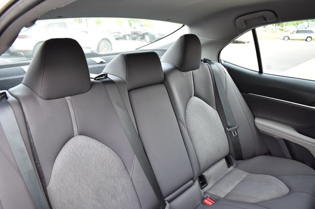 2023 Toyota Camry Hybrid LE CVT - 23018856 - 20