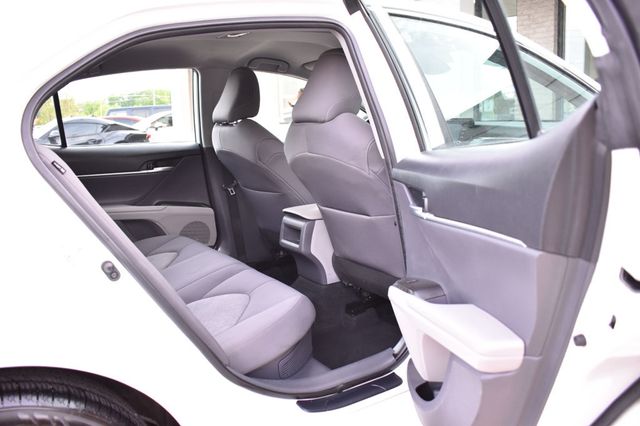 2023 Toyota Camry Hybrid LE CVT - 23018856 - 21