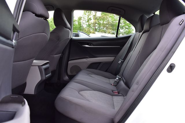 2023 Toyota Camry Hybrid LE CVT - 23018856 - 22