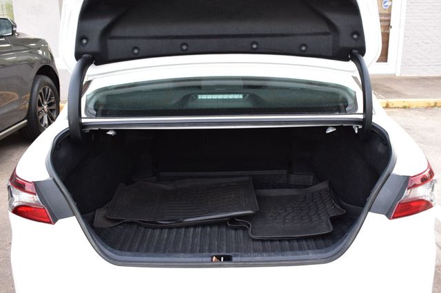 2023 Toyota Camry Hybrid LE CVT - 23018856 - 54