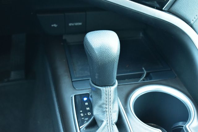 2023 Toyota Camry Hybrid LE CVT - 23021779 - 29
