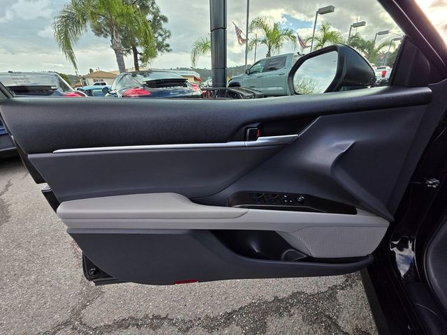 2023 Toyota Camry Hybrid LE CVT - 22949929 - 12