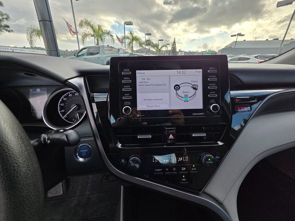 2023 Toyota Camry Hybrid LE CVT - 22949929 - 22