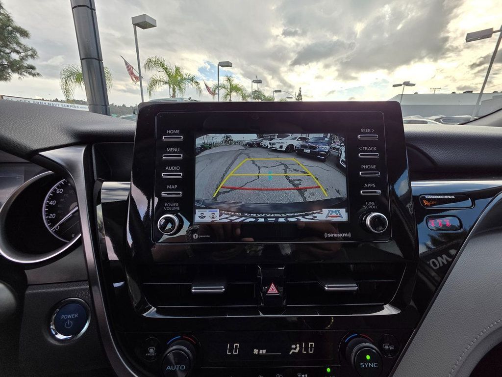 2023 Toyota Camry Hybrid LE CVT - 22949929 - 23