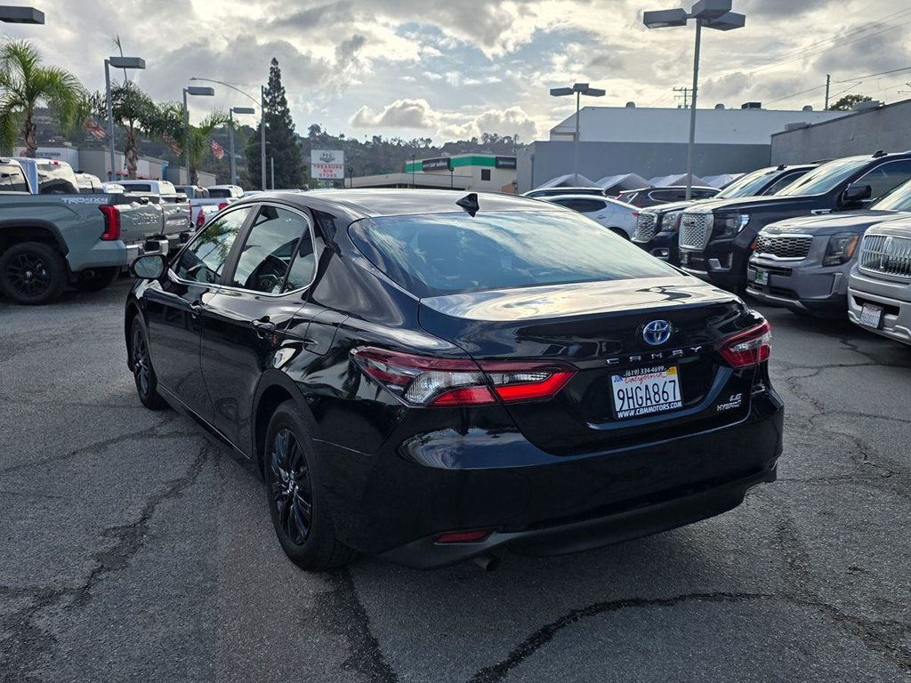 2023 Toyota Camry Hybrid LE CVT - 22949929 - 5