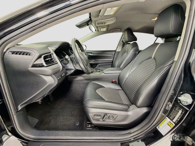 2023 Toyota Camry Hybrid SE Nightshade CVT - 23067520 - 18