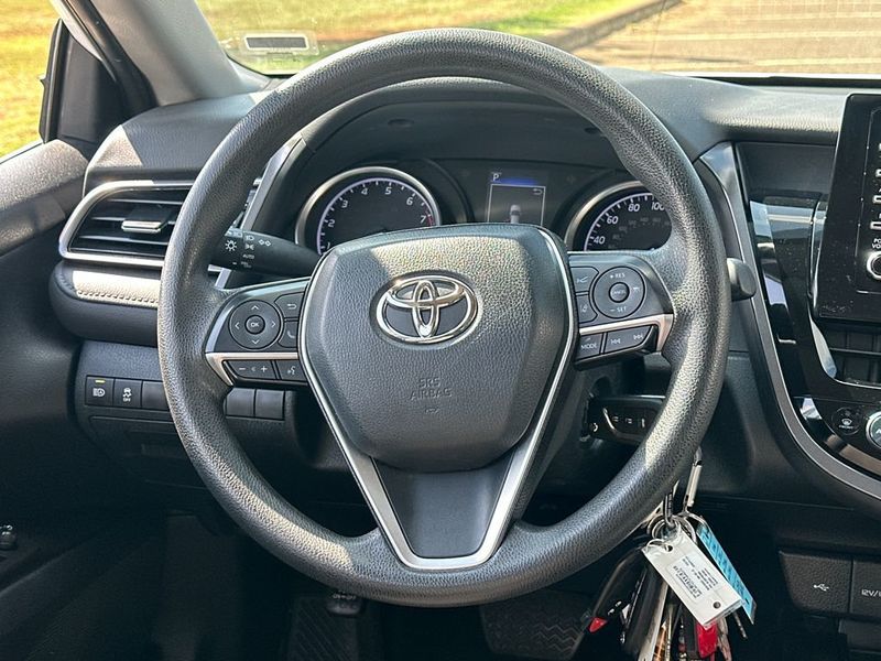 2023 Toyota Camry LE Automatic - 22980616 - 16