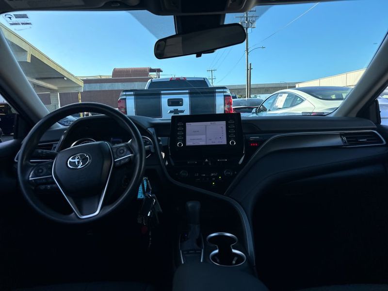 2023 Toyota Camry LE Automatic - 22980786 - 12