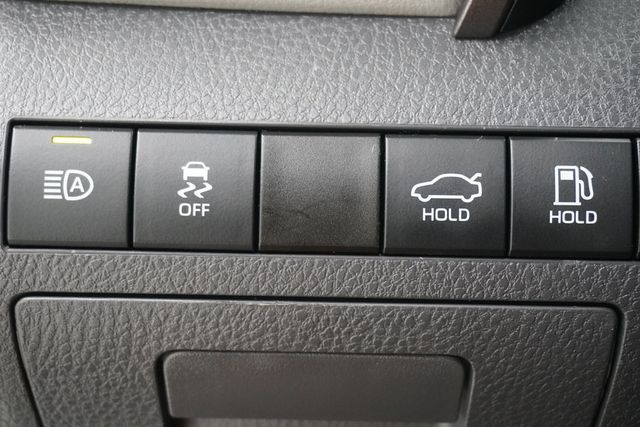 2023 Toyota Camry LE Automatic - 23001151 - 20