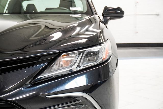 2023 Toyota Camry LE photo 14