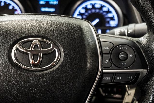 2023 Toyota Camry LE photo 25