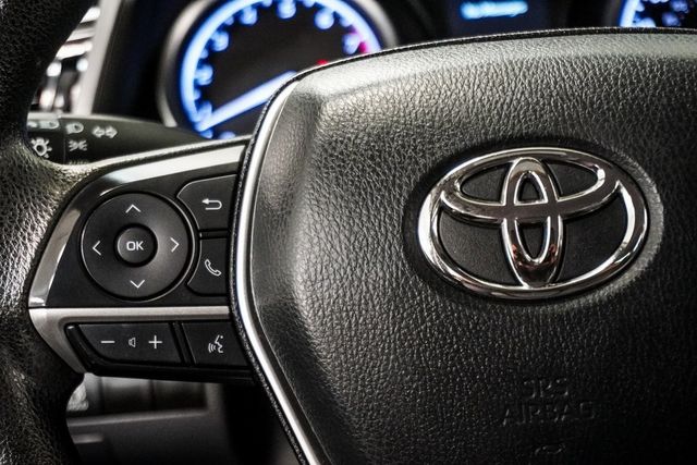 2023 Toyota Camry LE photo 26