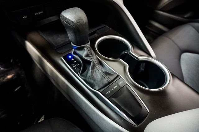 2023 Toyota Camry LE photo 34