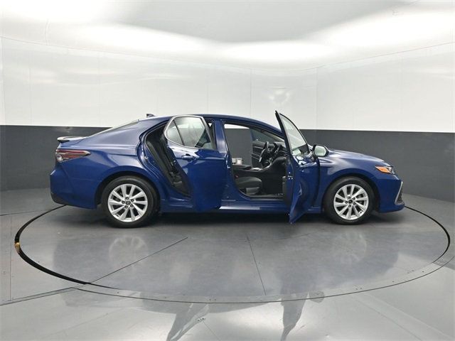 2023 Toyota Camry LE Automatic - 22943323 - 39