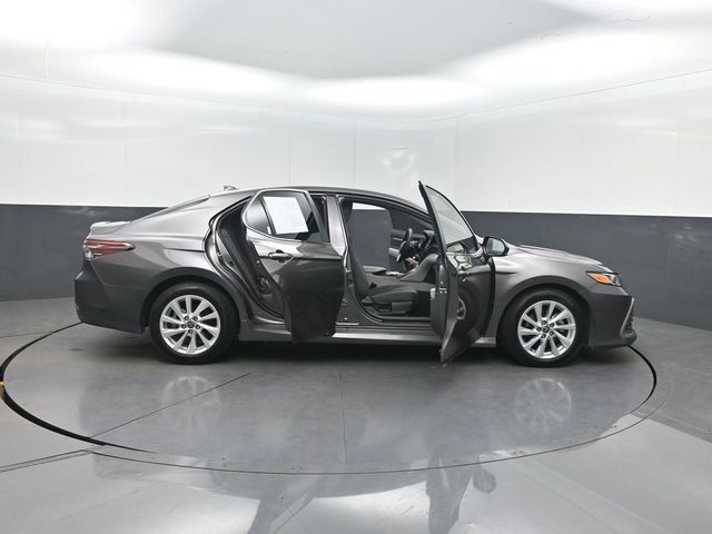 2023 Toyota Camry LE Automatic - 22983701 - 35