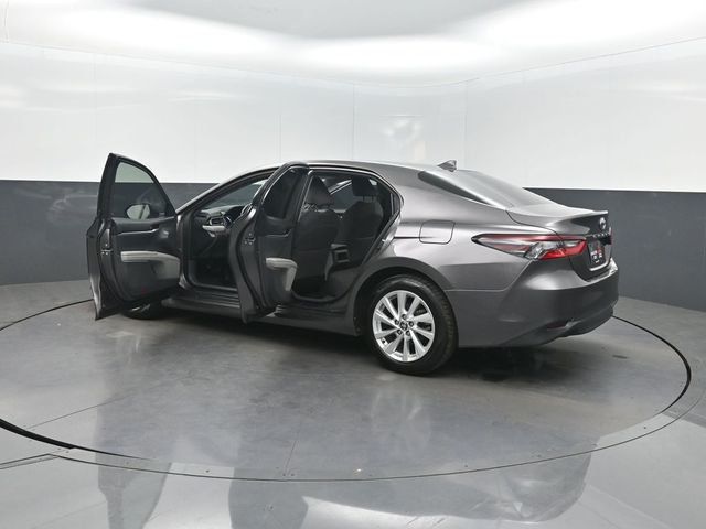 2023 Toyota Camry LE Automatic - 22983701 - 36