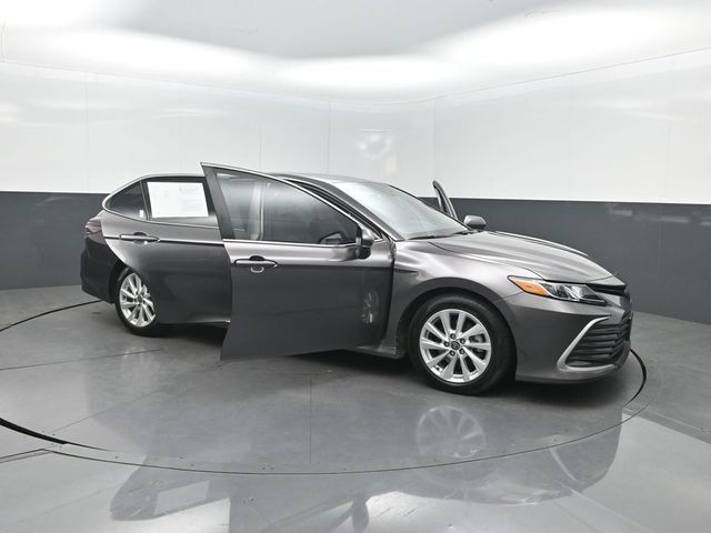2023 Toyota Camry LE Automatic - 22983701 - 38