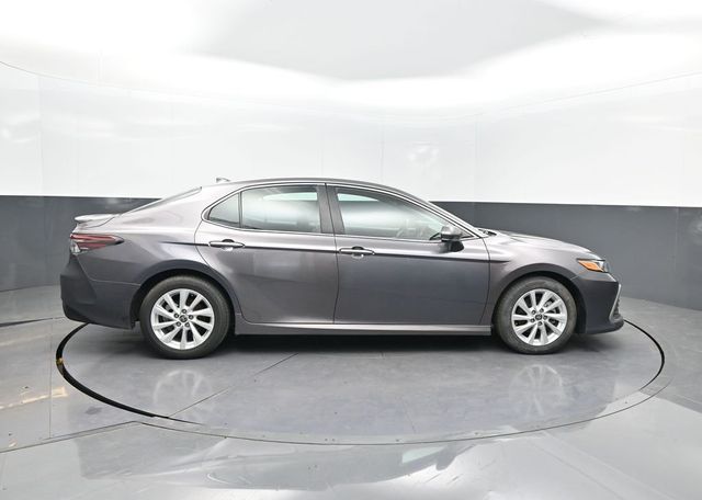 2023 Toyota Camry LE Automatic - 22991337 - 19