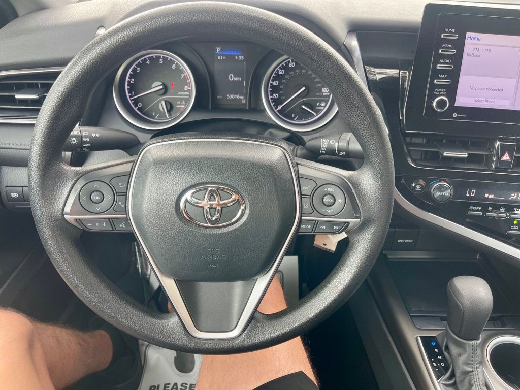 2023 Toyota Camry LE photo 10