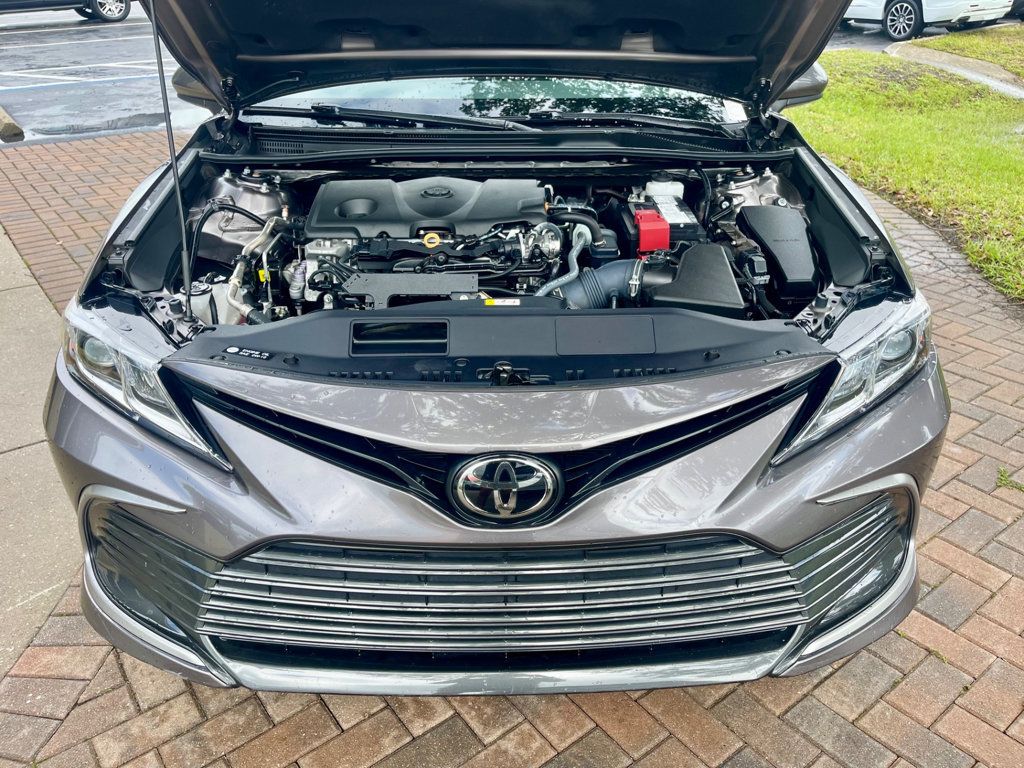 2023 Toyota Camry LE photo 13