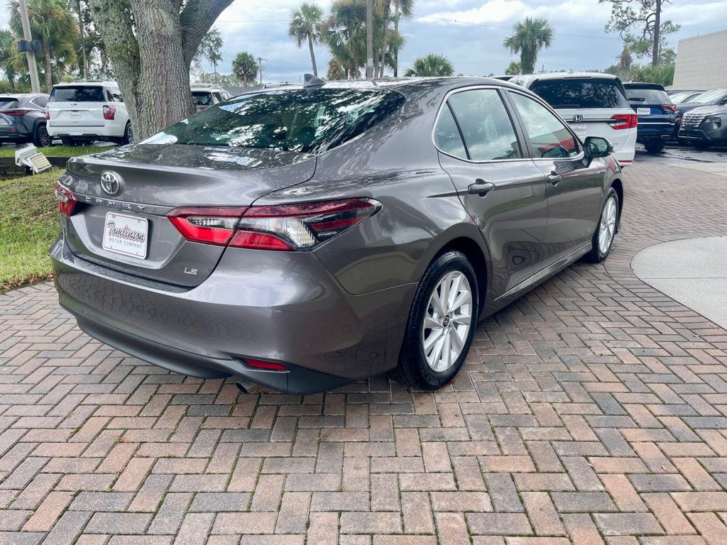 2023 Toyota Camry LE photo 2