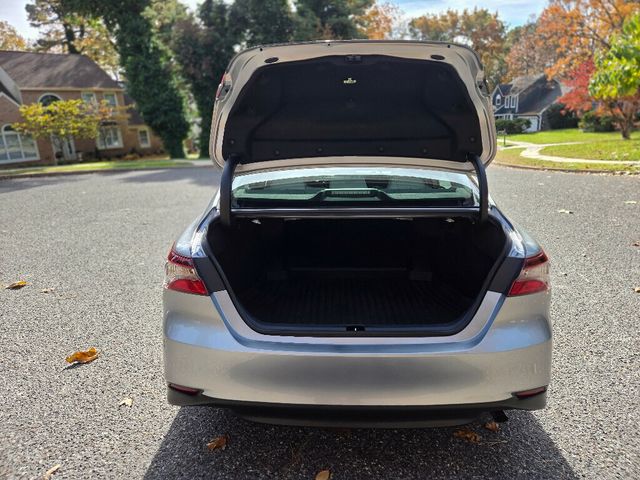 2023 Toyota Camry LE Automatic - 22943261 - 12