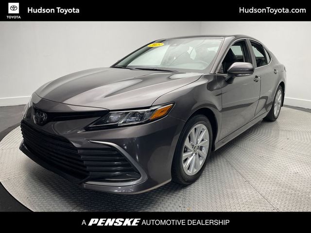 2023 Toyota Camry LE Automatic - 22929352 - 0