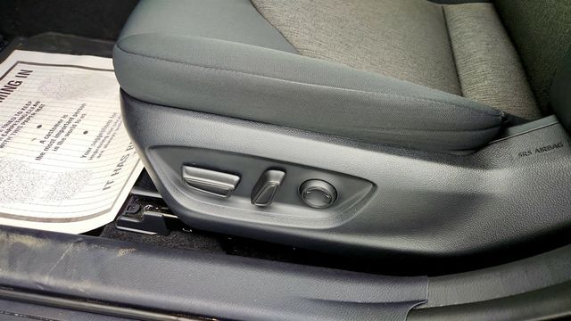 2023 Toyota Camry LE Automatic w/ Blind Spot Monitor - 23014754 - 10