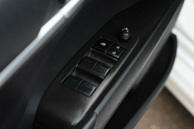 2023 Toyota Camry ONE OWNER SE NIGHTSHADE - 23018379 - 19