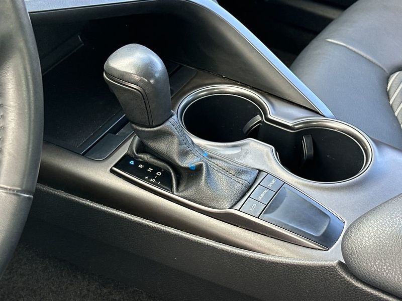 2023 Toyota Camry SE - 22991936 - 17