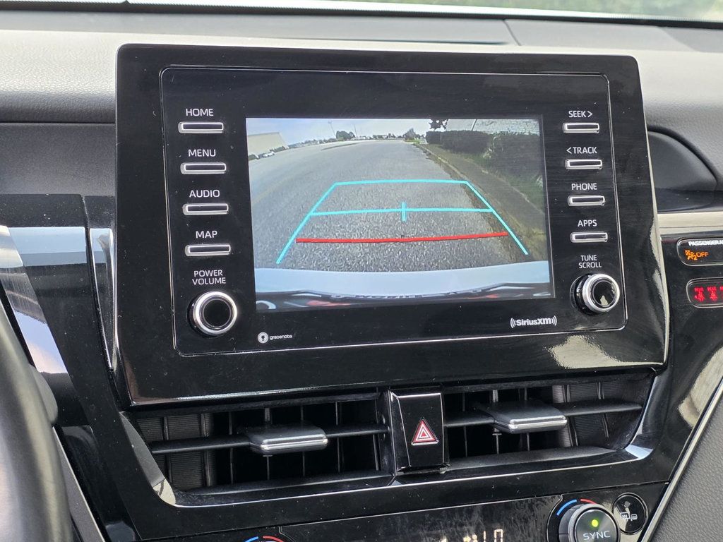 2023 Toyota Camry SE photo 11