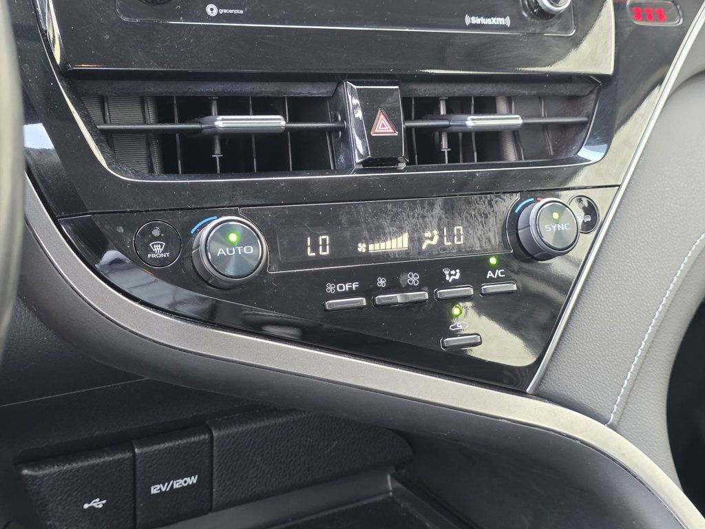 2023 Toyota Camry SE photo 15