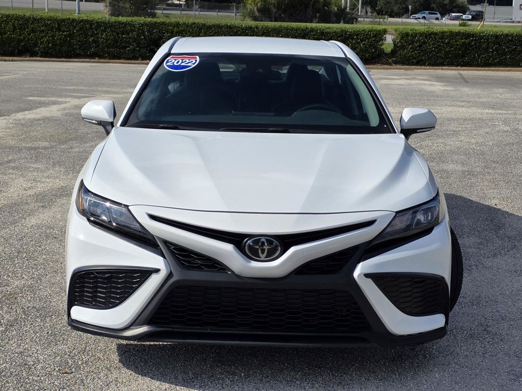 2023 Toyota Camry SE photo 2