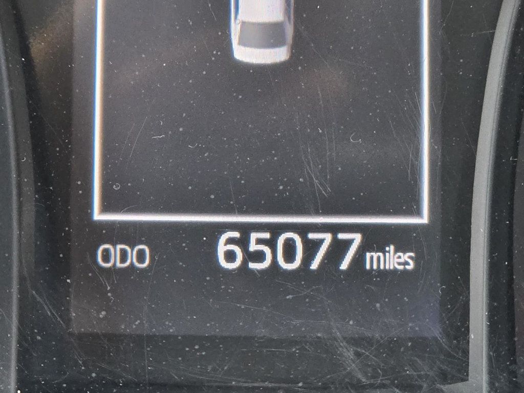 2023 Toyota Camry SE photo 26