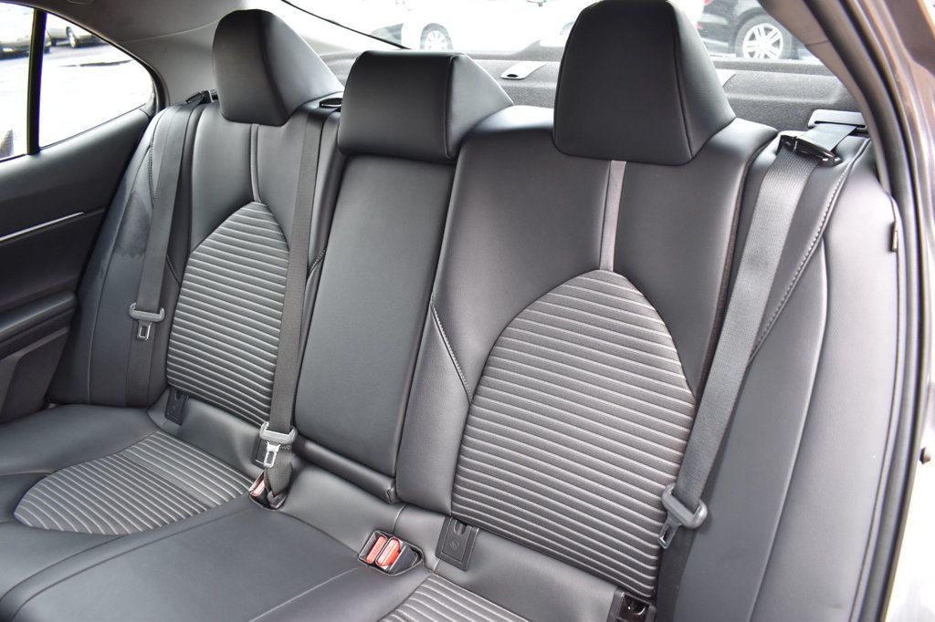 2023 Toyota Camry SE Automatic - 22950497 - 19