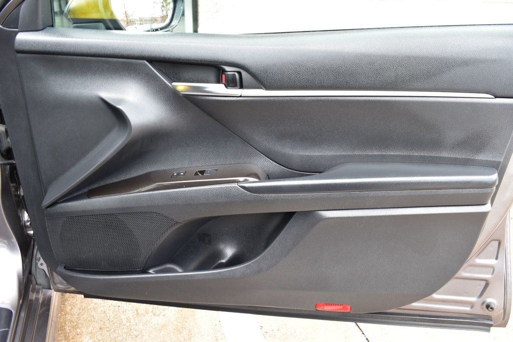 2023 Toyota Camry SE Automatic - 22950497 - 37